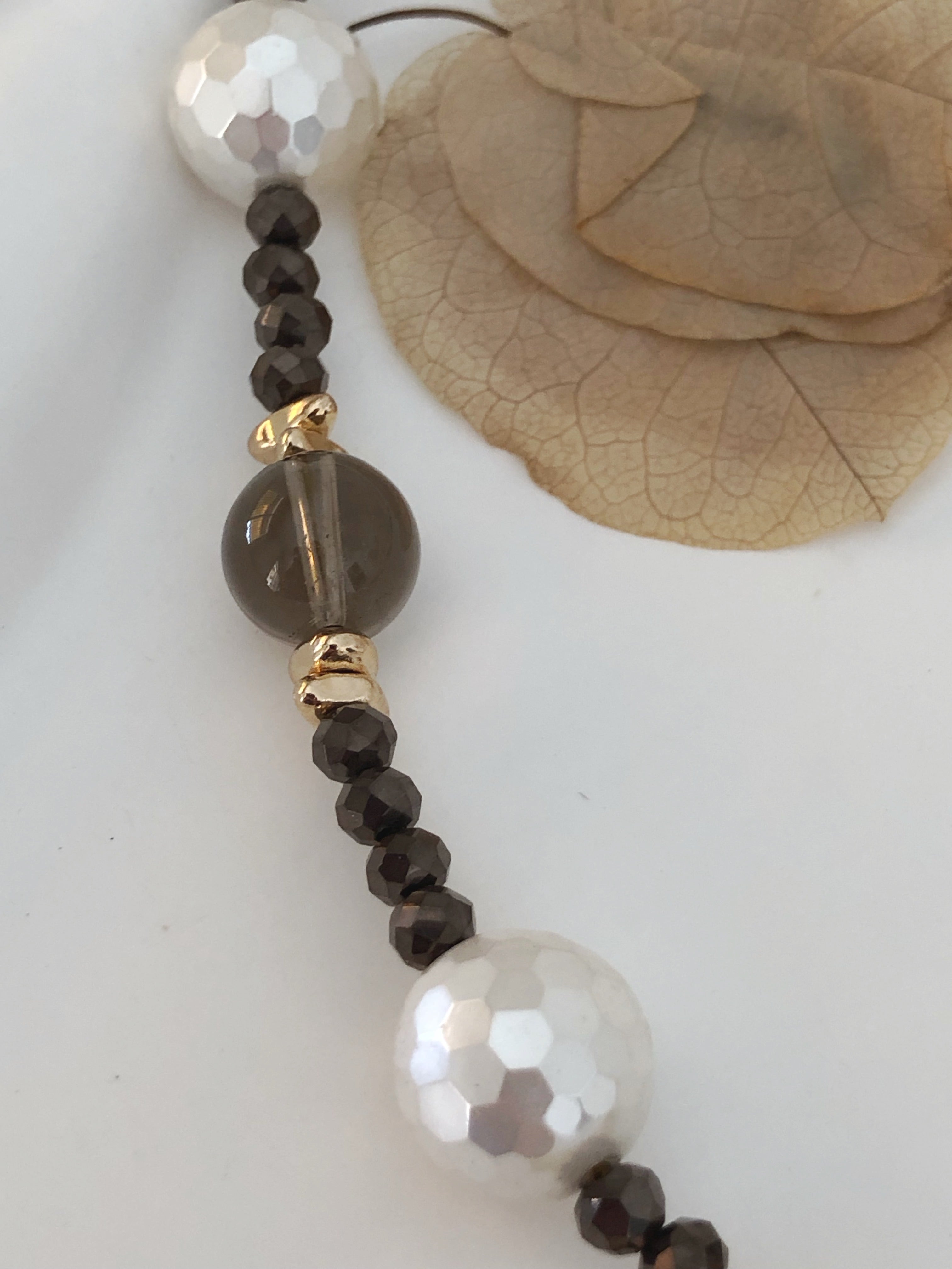 Collar Fiyi