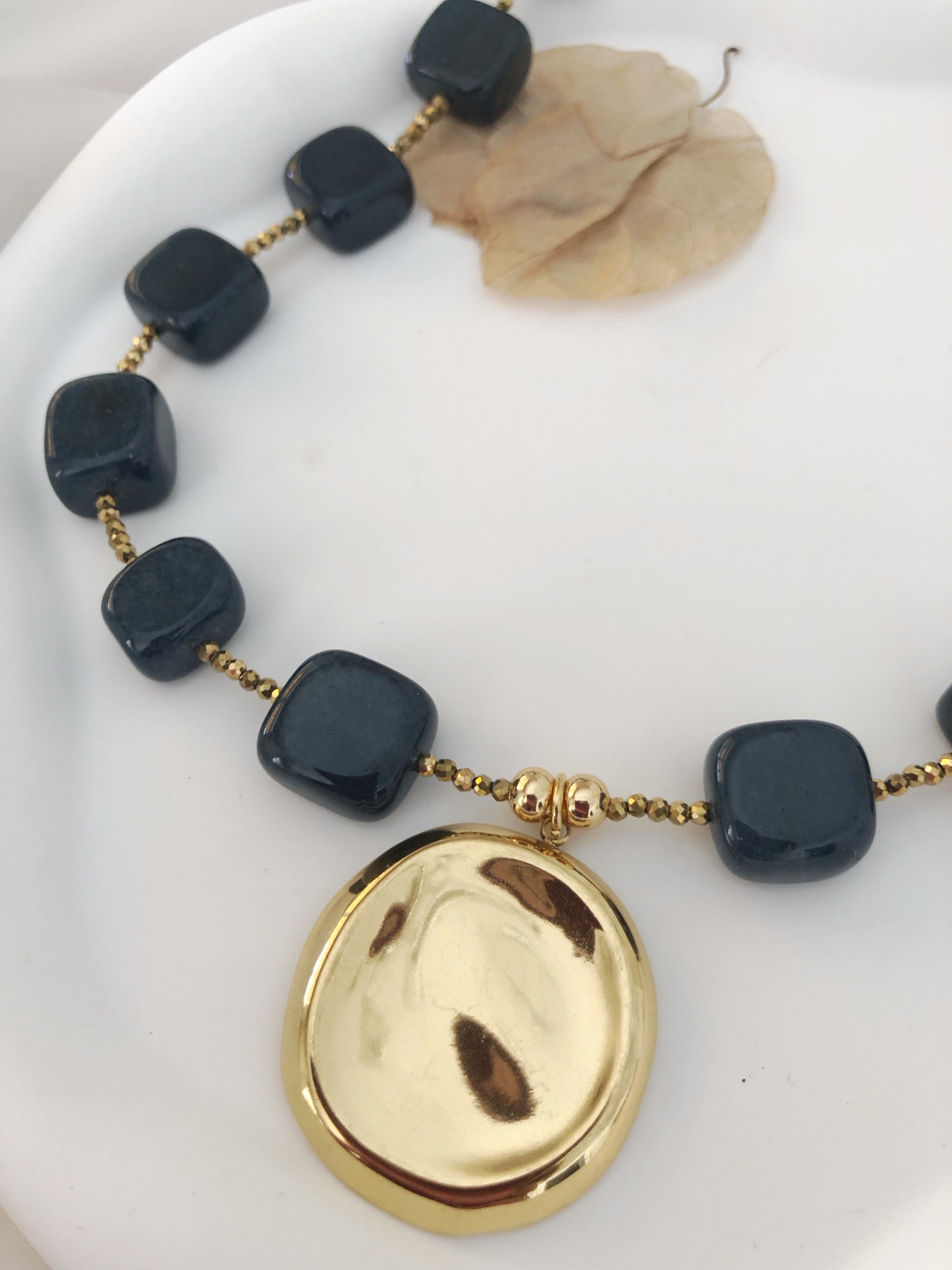 Collar Filipinas