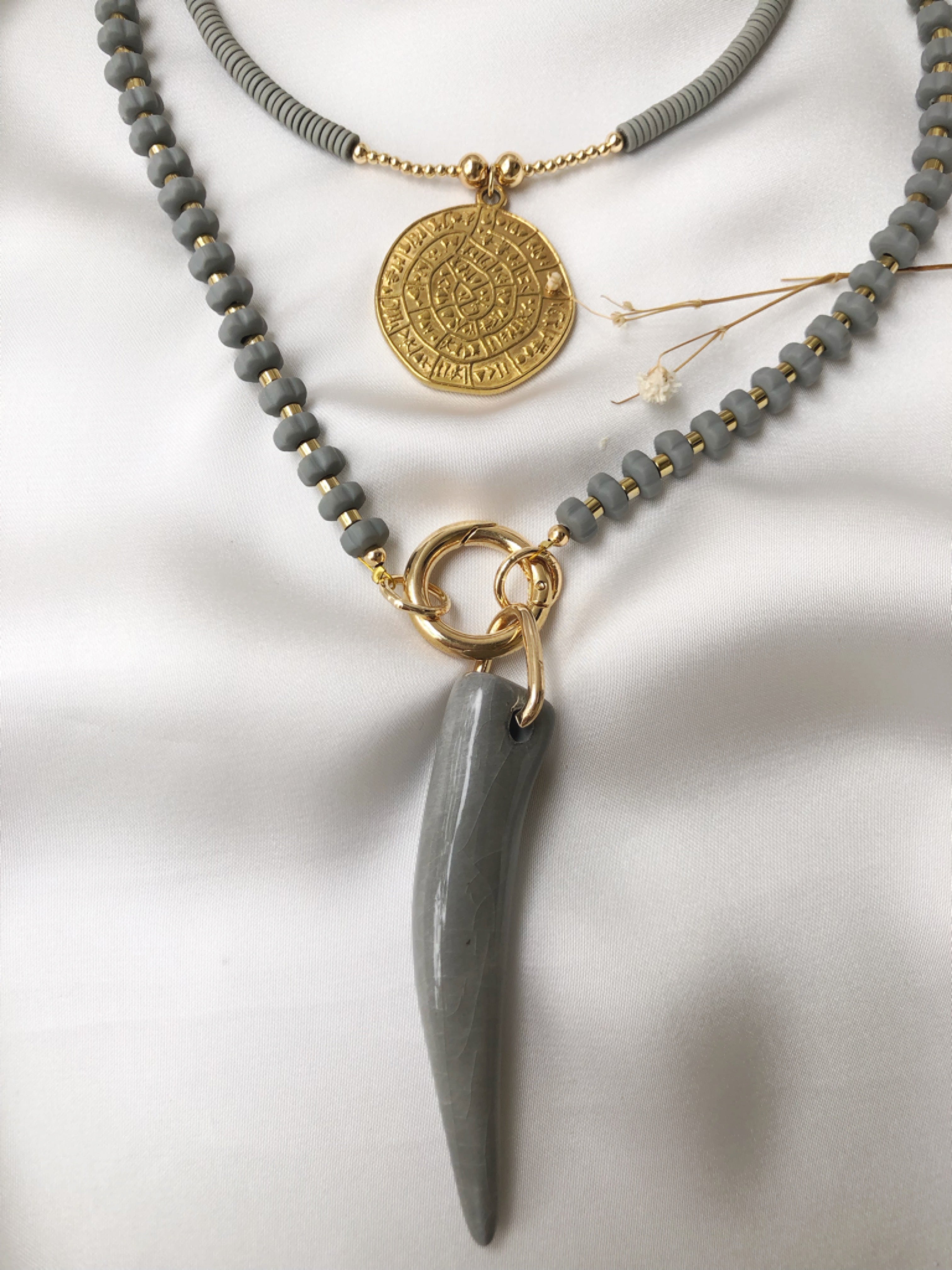 Collar Monica