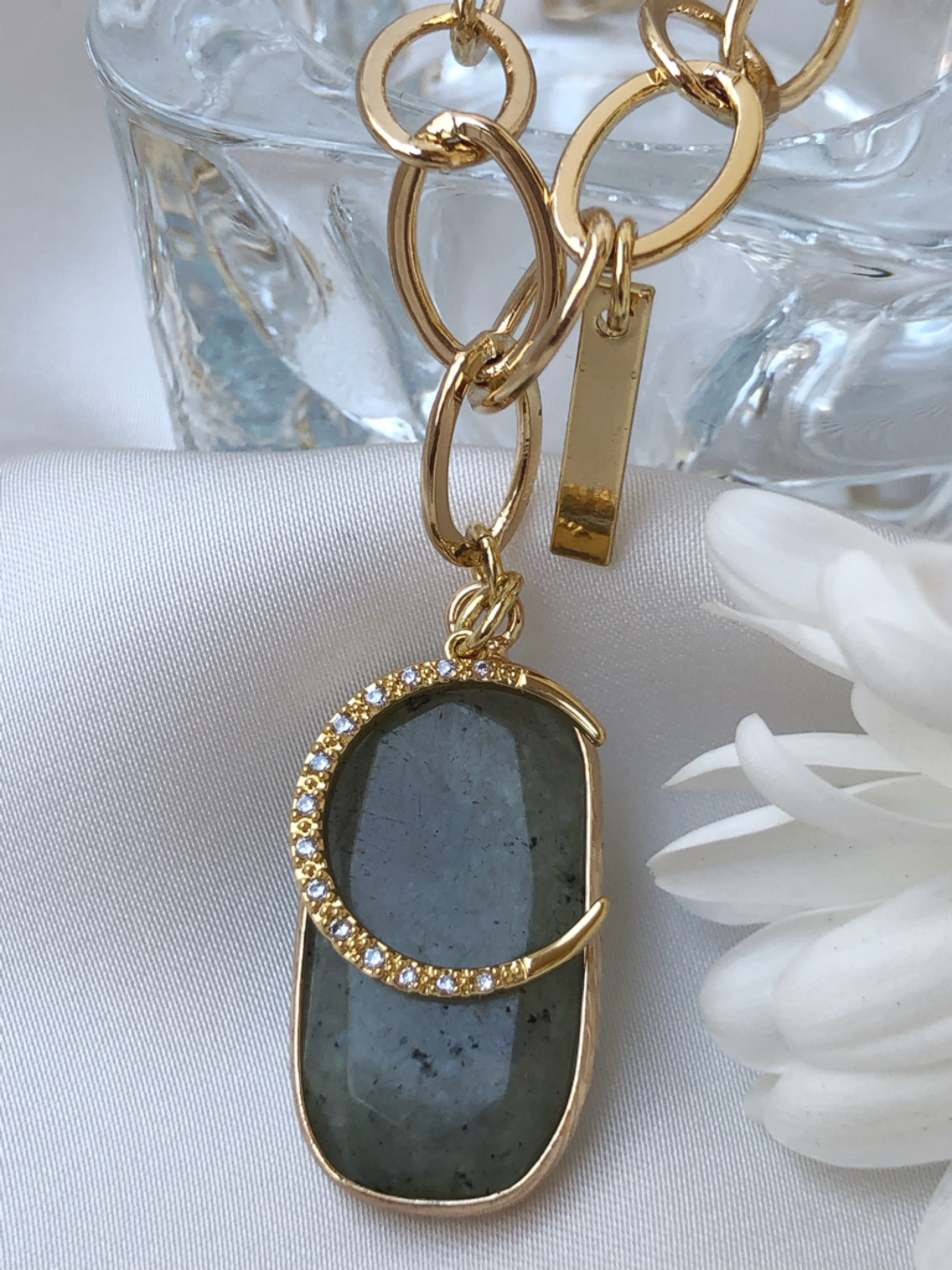 Collar Inara